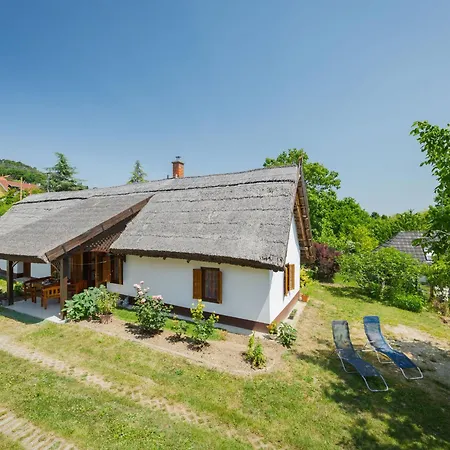 Szijarto By Interhome Hébergement de vacances Balatongyörök